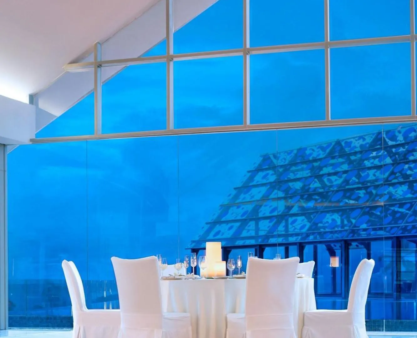 Le Meridien Bali Jimbaran 5*,  Indonesië